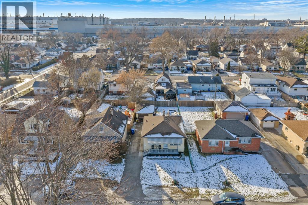2479 Meighen, Windsor, Ontario N8W 4C2 - Photo 42 - 25031830
