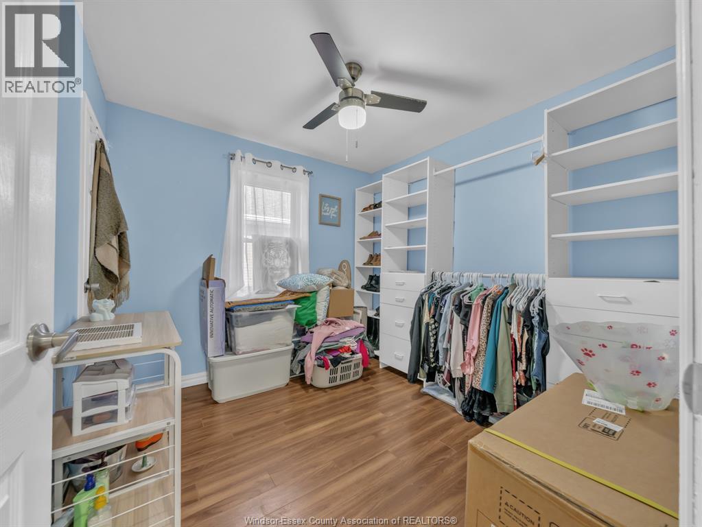 2479 Meighen, Windsor, Ontario N8W 4C2 - Photo 8 - 25031830