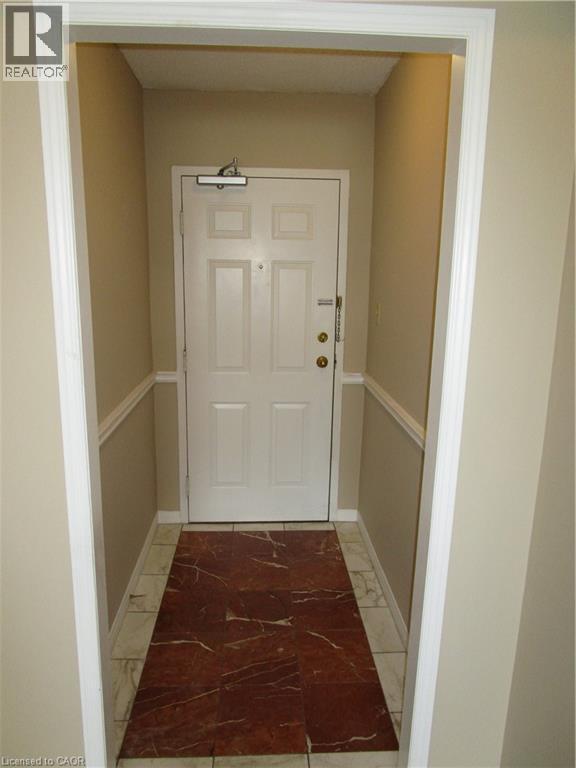 180 Limeridge Road W Unit# 401, Hamilton, Ontario  L9C 7H7 - Photo 13 - 40794465