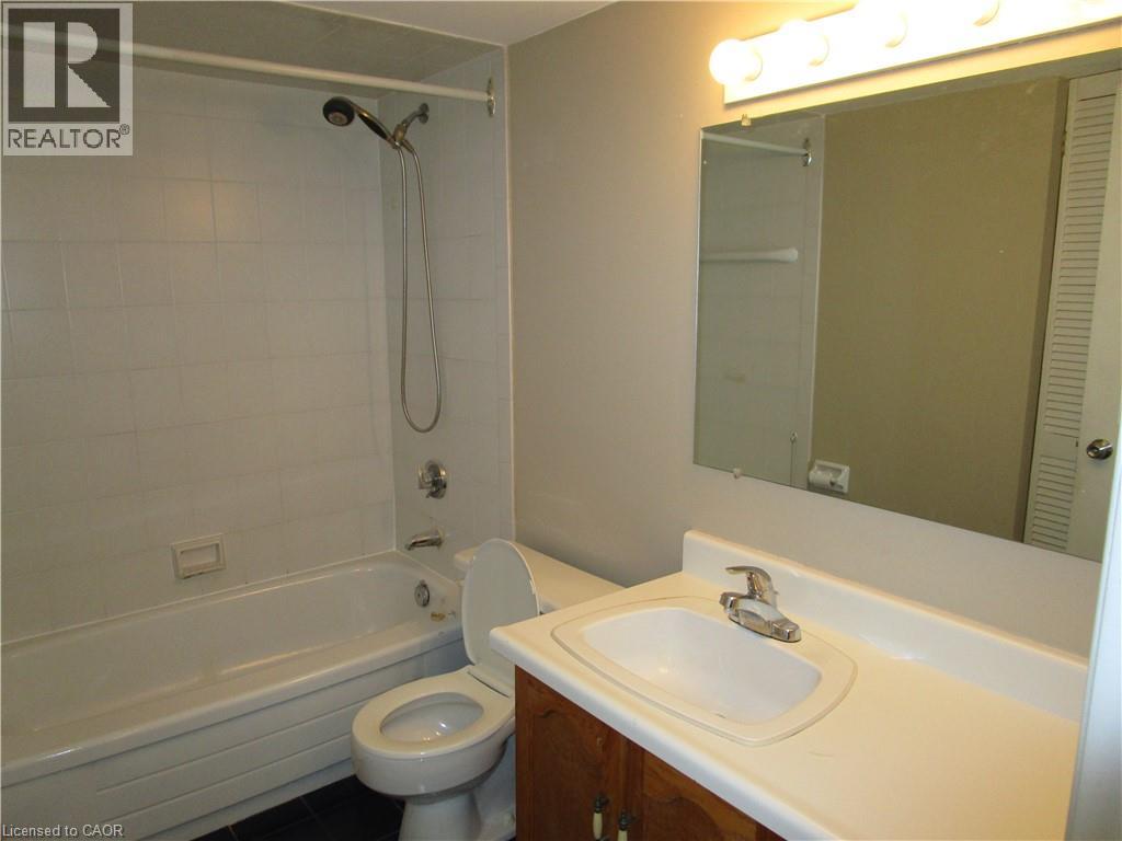 180 Limeridge Road W Unit# 401, Hamilton, Ontario  L9C 7H7 - Photo 7 - 40794465