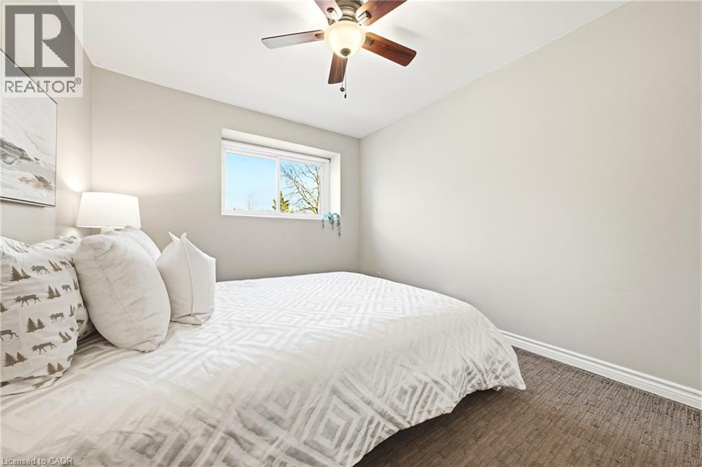 1584 Newlands Crescent Unit# 92, Burlington, Ontario  L7M 1V6 - Photo 21 - 40794345