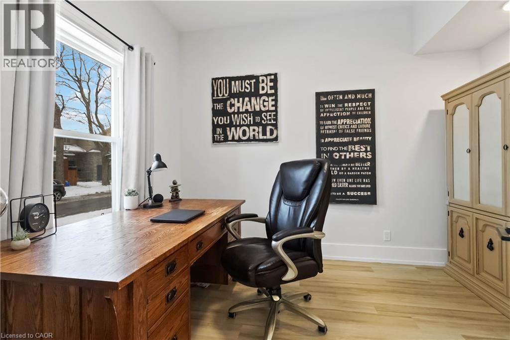 156 Albion Street, Brantford, Ontario  N3T 3M9 - Photo 11 - 40794254