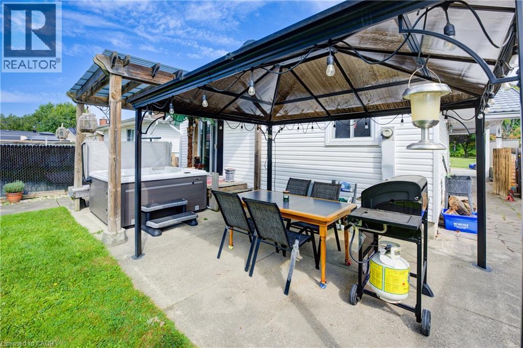 123 Kingswood Drive, Kitchener, Ontario  N2E 1B2 - Photo 36 - 40793955