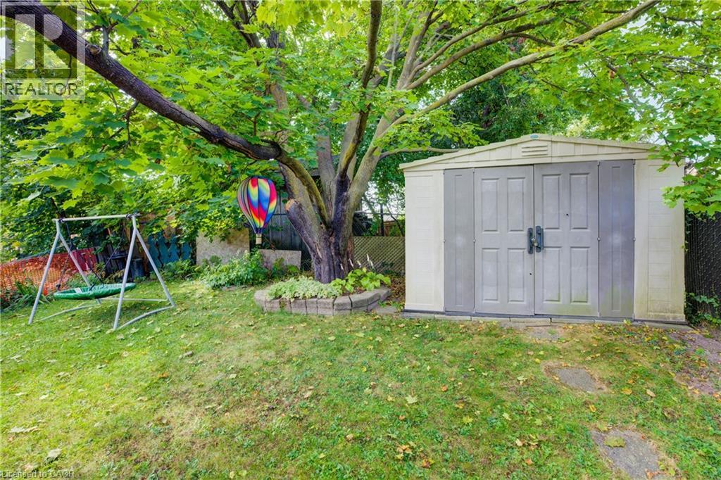 123 Kingswood Drive, Kitchener, Ontario  N2E 1B2 - Photo 41 - 40793955