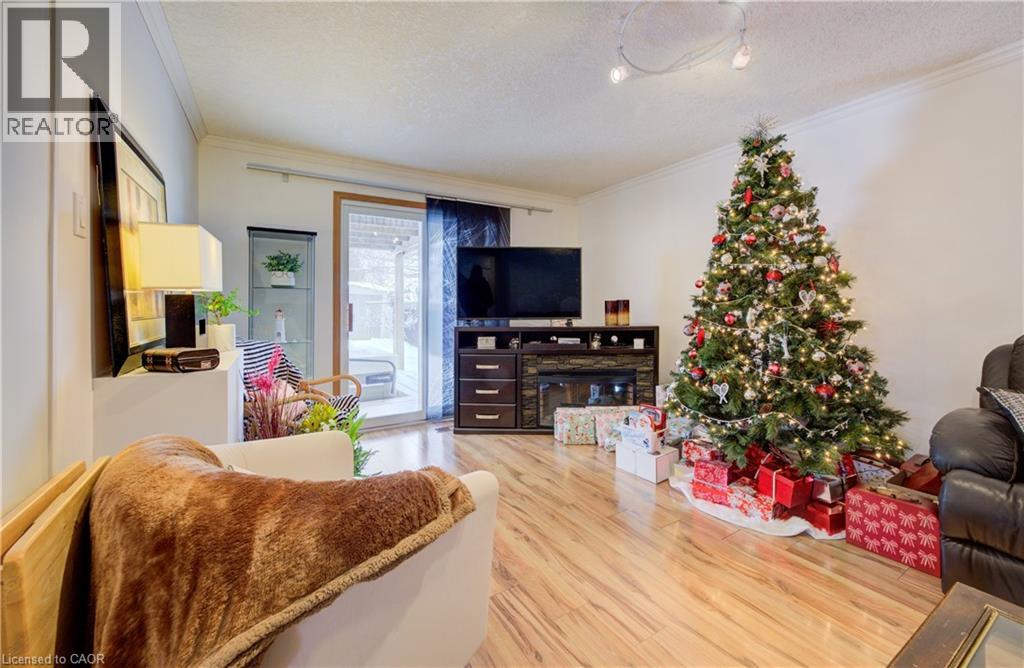 123 Kingswood Drive, Kitchener, Ontario  N2E 1B2 - Photo 6 - 40793955