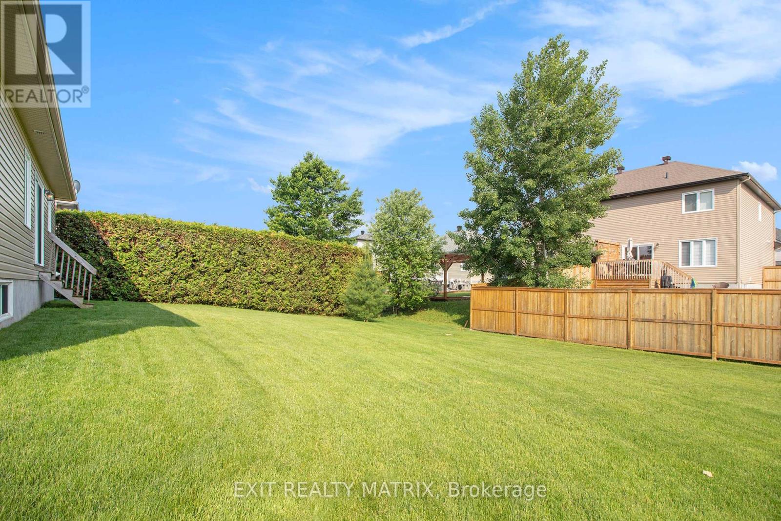 100 Royal Court, The Nation, Ontario  K0A 2M0 - Photo 30 - X12215318