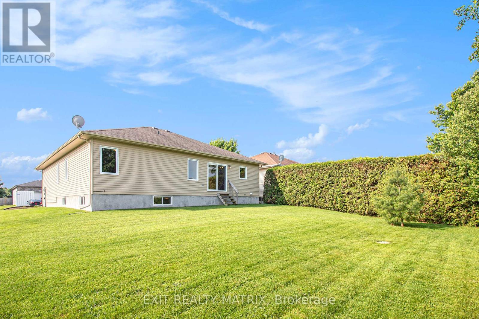 100 Royal Court, The Nation, Ontario  K0A 2M0 - Photo 29 - X12215318