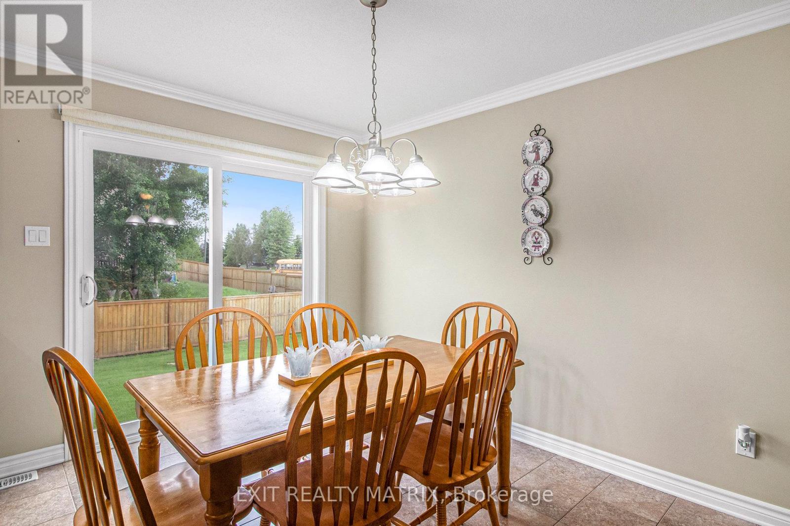 100 Royal Court, The Nation, Ontario  K0A 2M0 - Photo 9 - X12215318