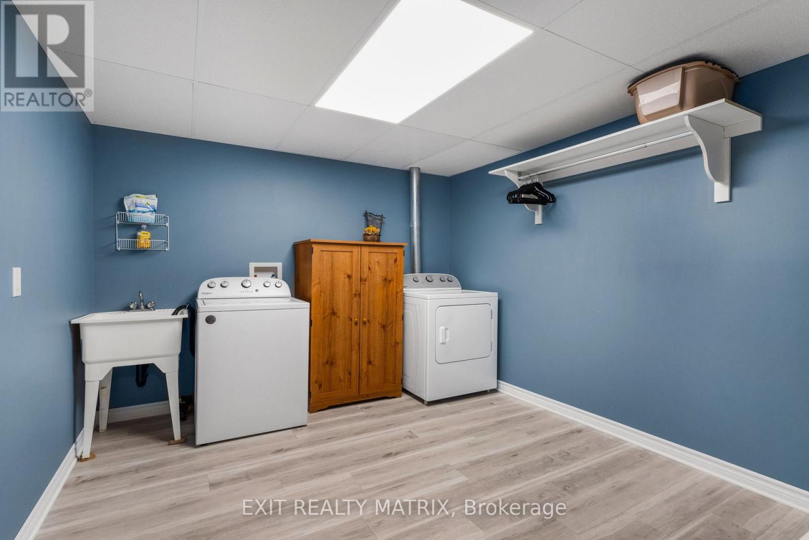 1736 Groves Road, Russell, Ontario  K4R 1E5 - Photo 22 - X12368972