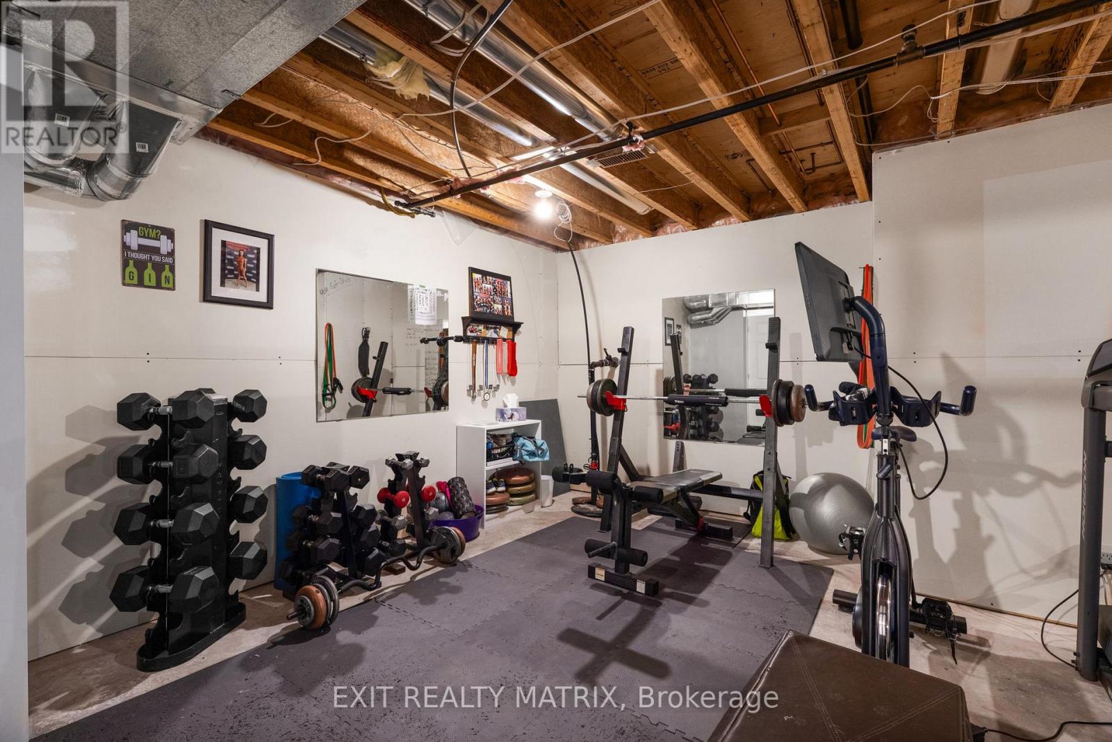 1736 Groves Road, Russell, Ontario  K4R 1E5 - Photo 21 - X12368972