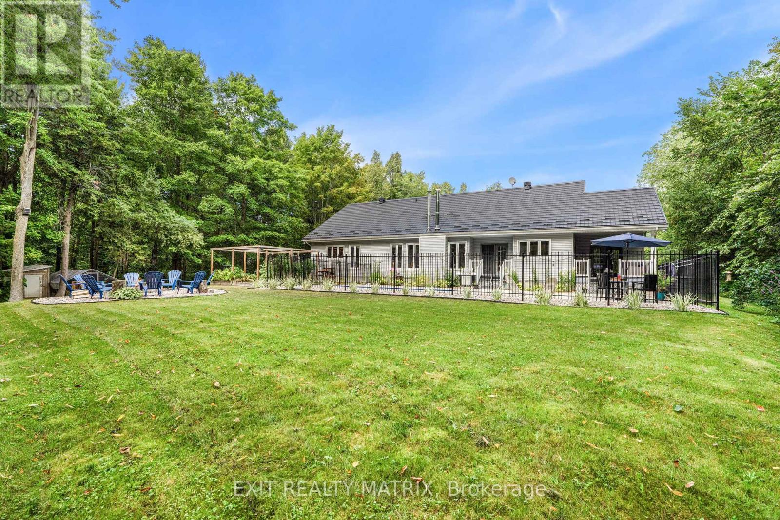 1736 Groves Road, Russell, Ontario  K4R 1E5 - Photo 28 - X12368972