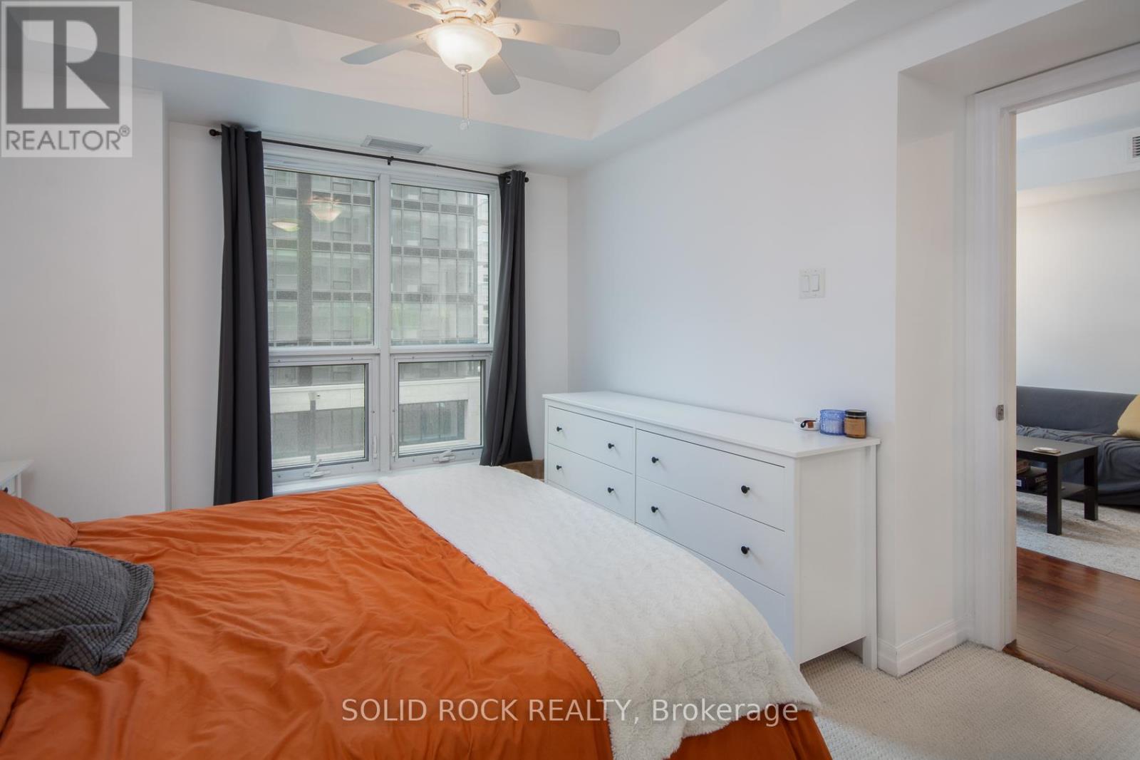 502 - 242 Rideau Street, Ottawa, Ontario  K1N 0B7 - Photo 17 - X12384797