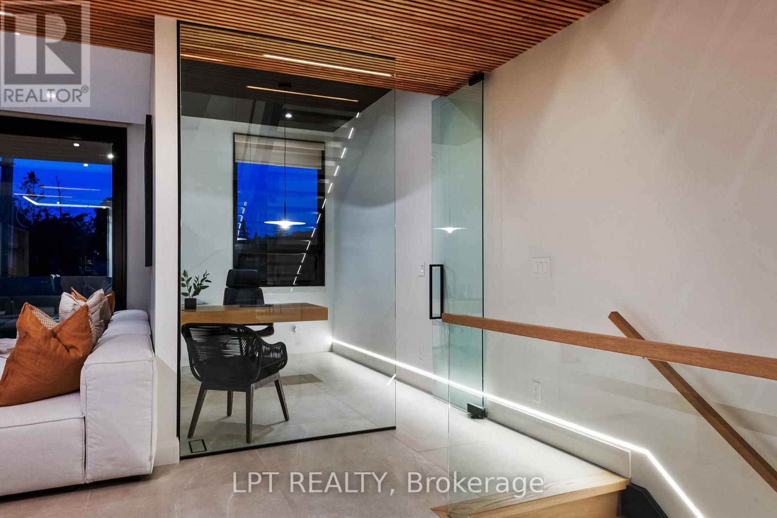 322 Perrier Avenue, Ottawa, Ontario  K1L 5C7 - Photo 46 - X12590958