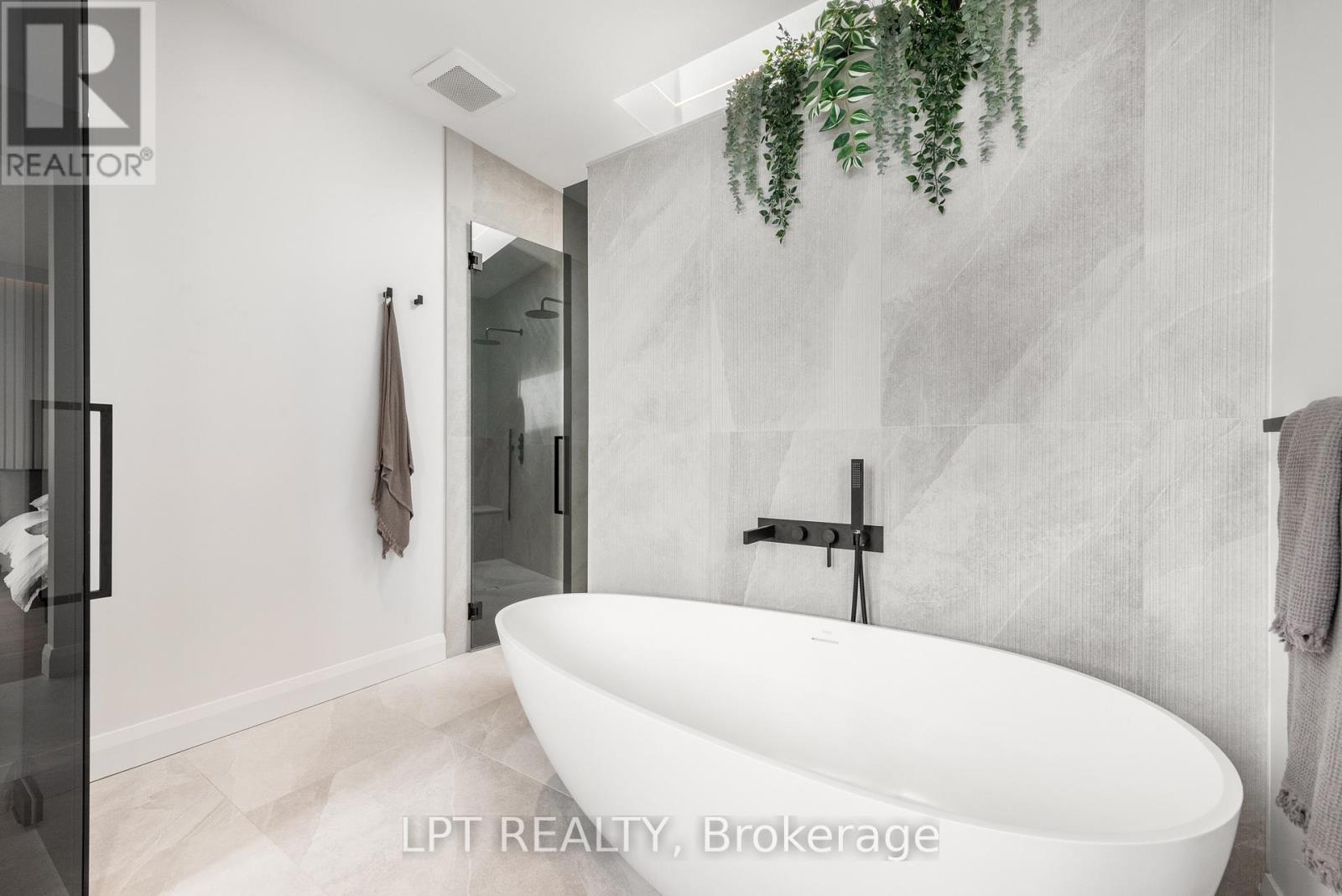 322 Perrier Avenue, Ottawa, Ontario  K1L 5C7 - Photo 26 - X12590958