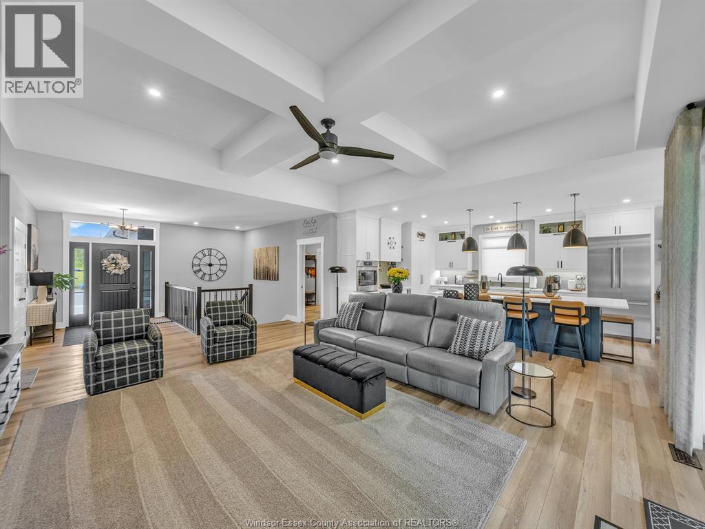 36 Manuel Court, Harrow, Ontario  N0R 1G0 - Photo 5 - 25031844