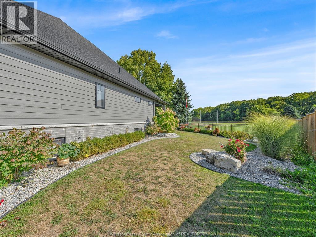 36 Manuel Court, Harrow, Ontario  N0R 1G0 - Photo 45 - 25031844