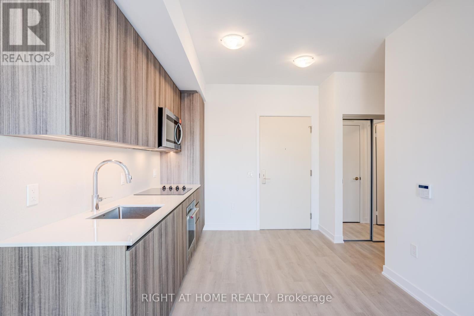 803 - 15 Richardson Street, Toronto (Waterfront Communities), Ontario  M5A 1B4 - Photo 13 - C12640764