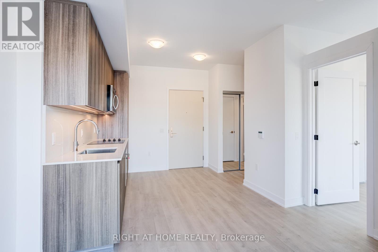 803 - 15 Richardson Street, Toronto (Waterfront Communities), Ontario  M5A 1B4 - Photo 16 - C12640764