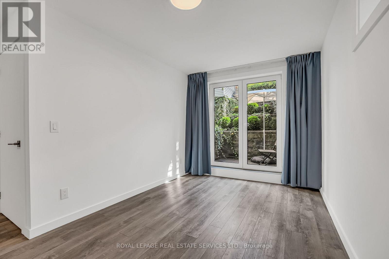 A - 439 Winona Drive, Toronto (Oakwood Village), Ontario  M6C 3T4 - Photo 12 - C12640766