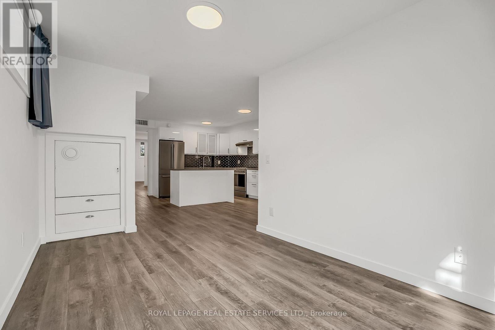 A - 439 Winona Drive, Toronto (Oakwood Village), Ontario  M6C 3T4 - Photo 13 - C12640766