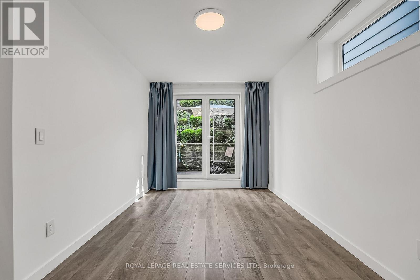 A - 439 Winona Drive, Toronto (Oakwood Village), Ontario  M6C 3T4 - Photo 15 - C12640766