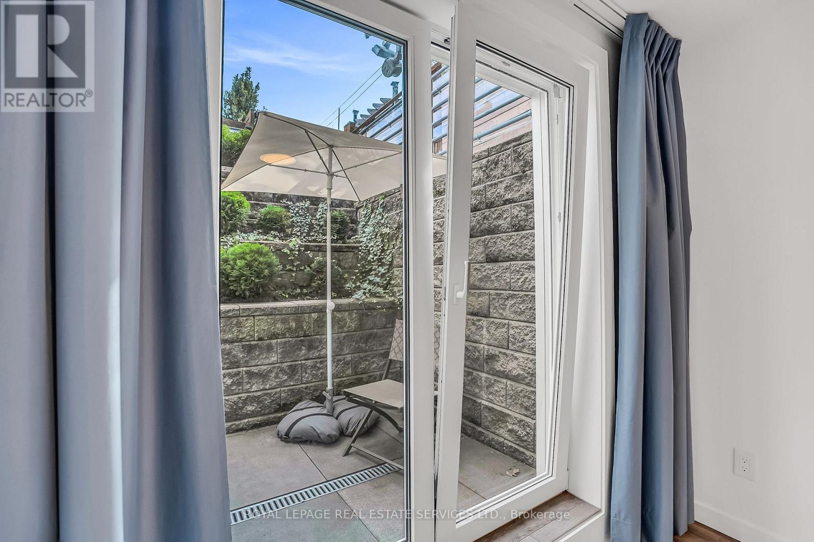 A - 439 Winona Drive, Toronto (Oakwood Village), Ontario  M6C 3T4 - Photo 16 - C12640766