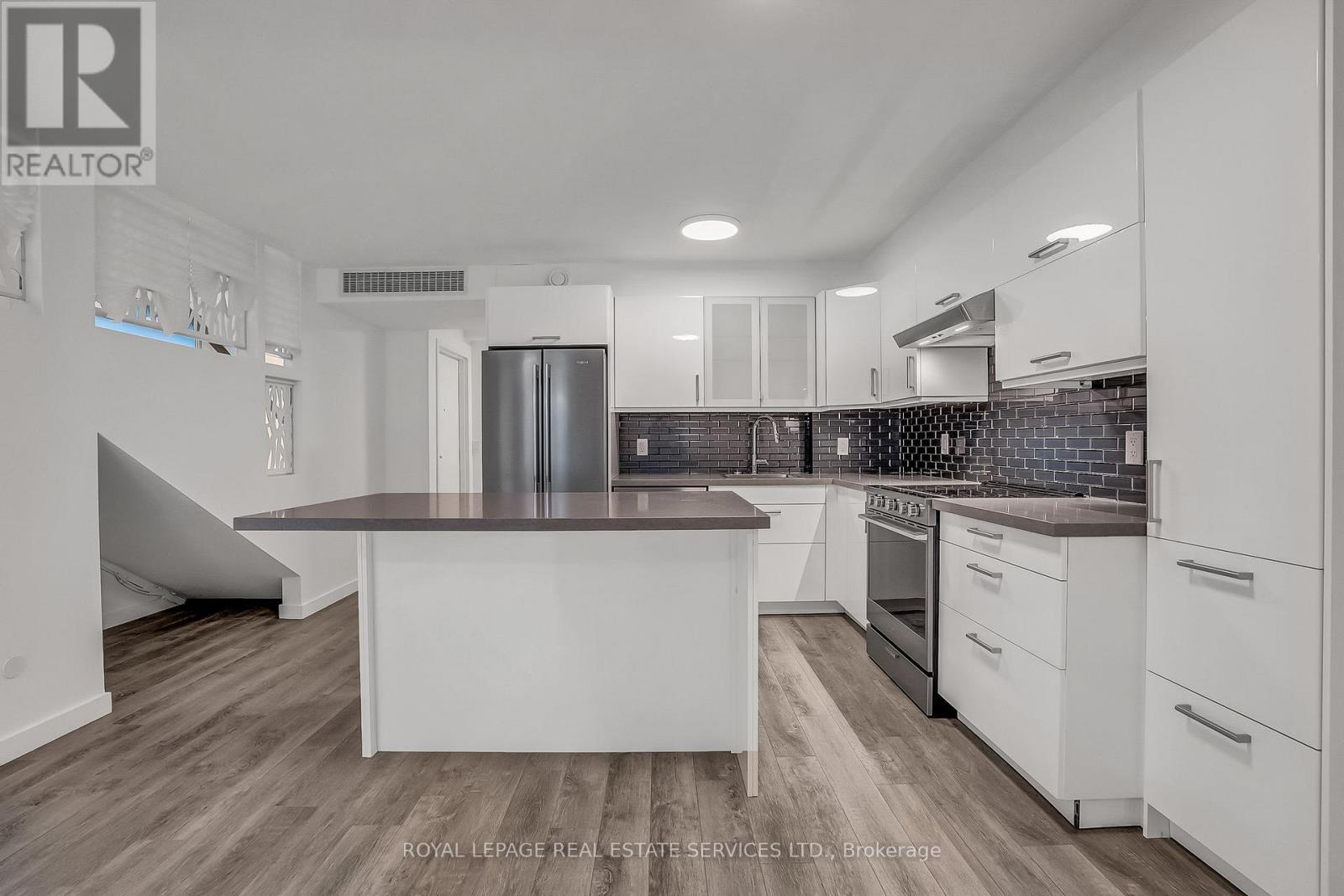 A - 439 Winona Drive, Toronto (Oakwood Village), Ontario  M6C 3T4 - Photo 21 - C12640766