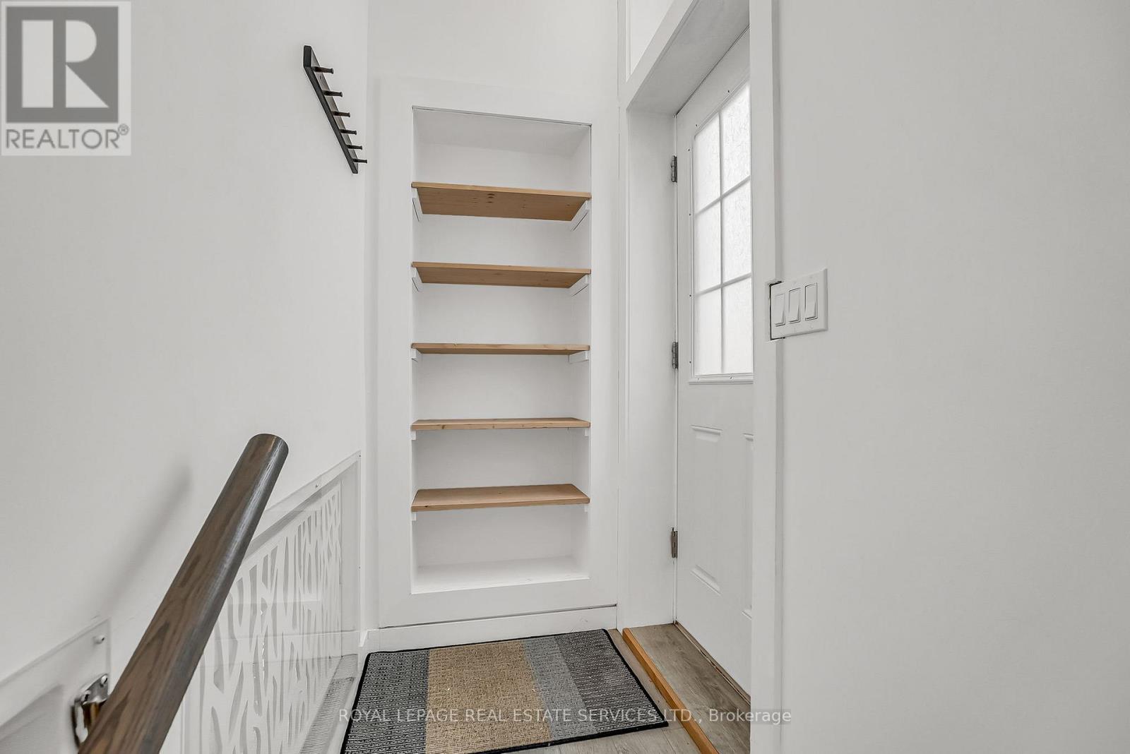 A - 439 Winona Drive, Toronto (Oakwood Village), Ontario  M6C 3T4 - Photo 6 - C12640766