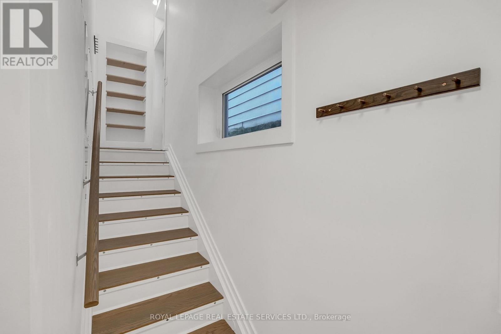 A - 439 Winona Drive, Toronto (Oakwood Village), Ontario  M6C 3T4 - Photo 7 - C12640766