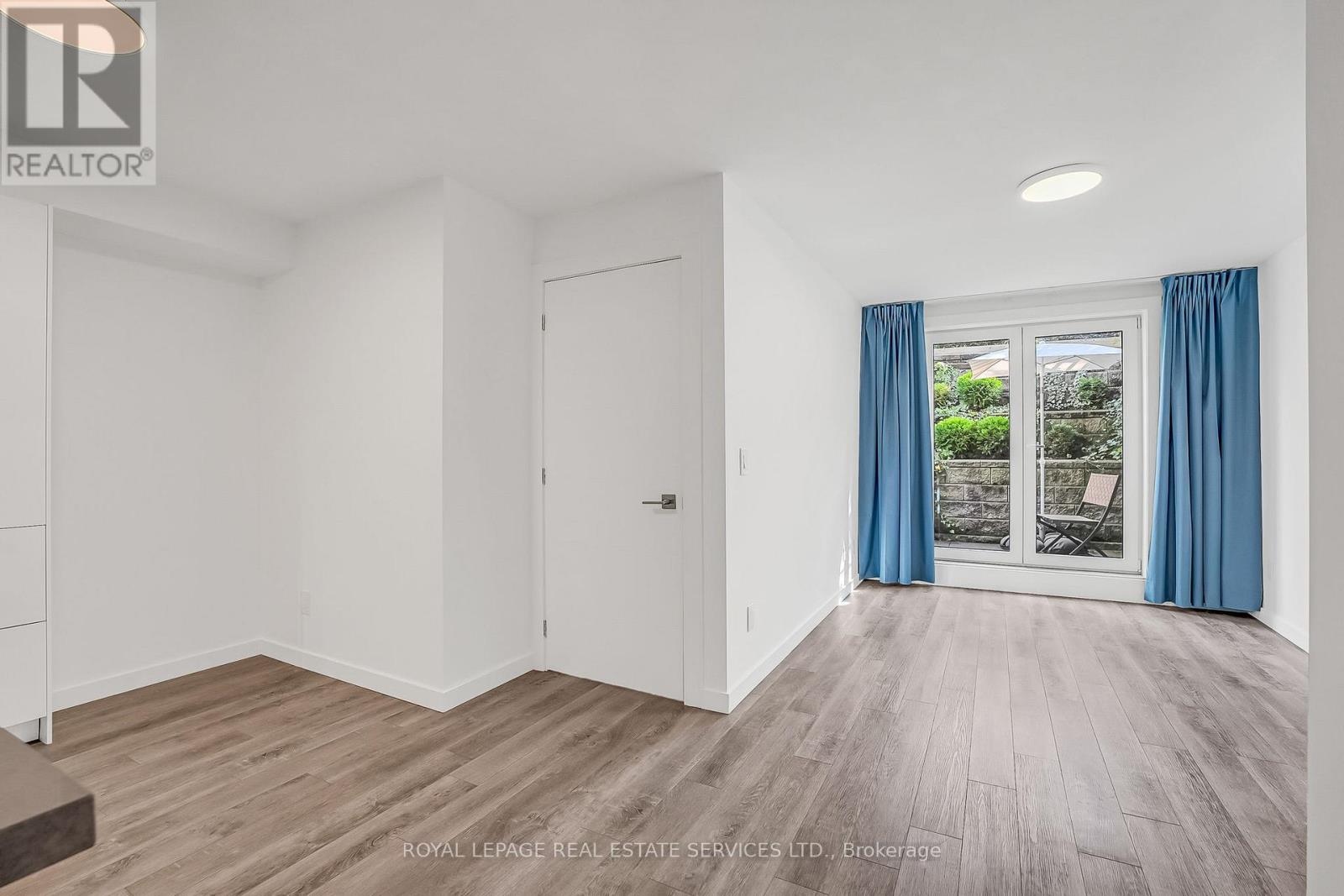 A - 439 Winona Drive, Toronto (Oakwood Village), Ontario  M6C 3T4 - Photo 9 - C12640766