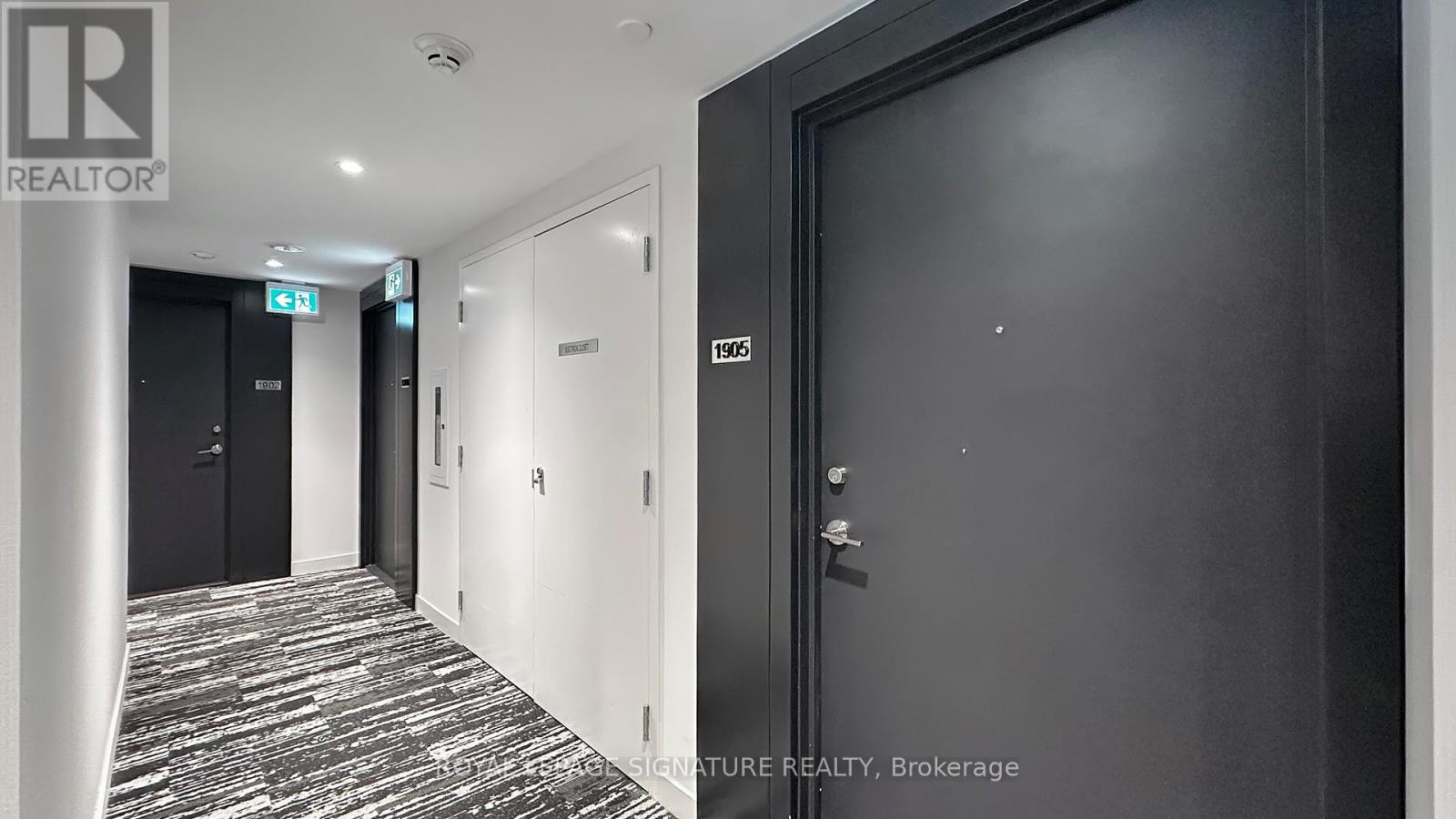 1905 - 252 Church Street, Toronto, Ontario  M5B 0E6 - Photo 16 - C12640770