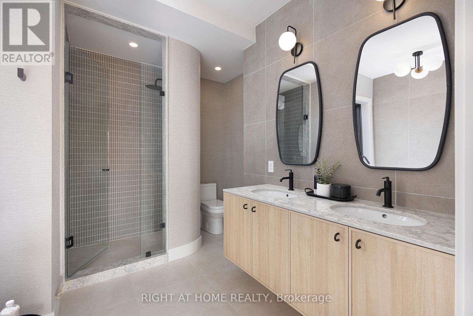 292 Borden Street, Toronto (University), Ontario  M5S 2N6 - Photo 25 - C12640816