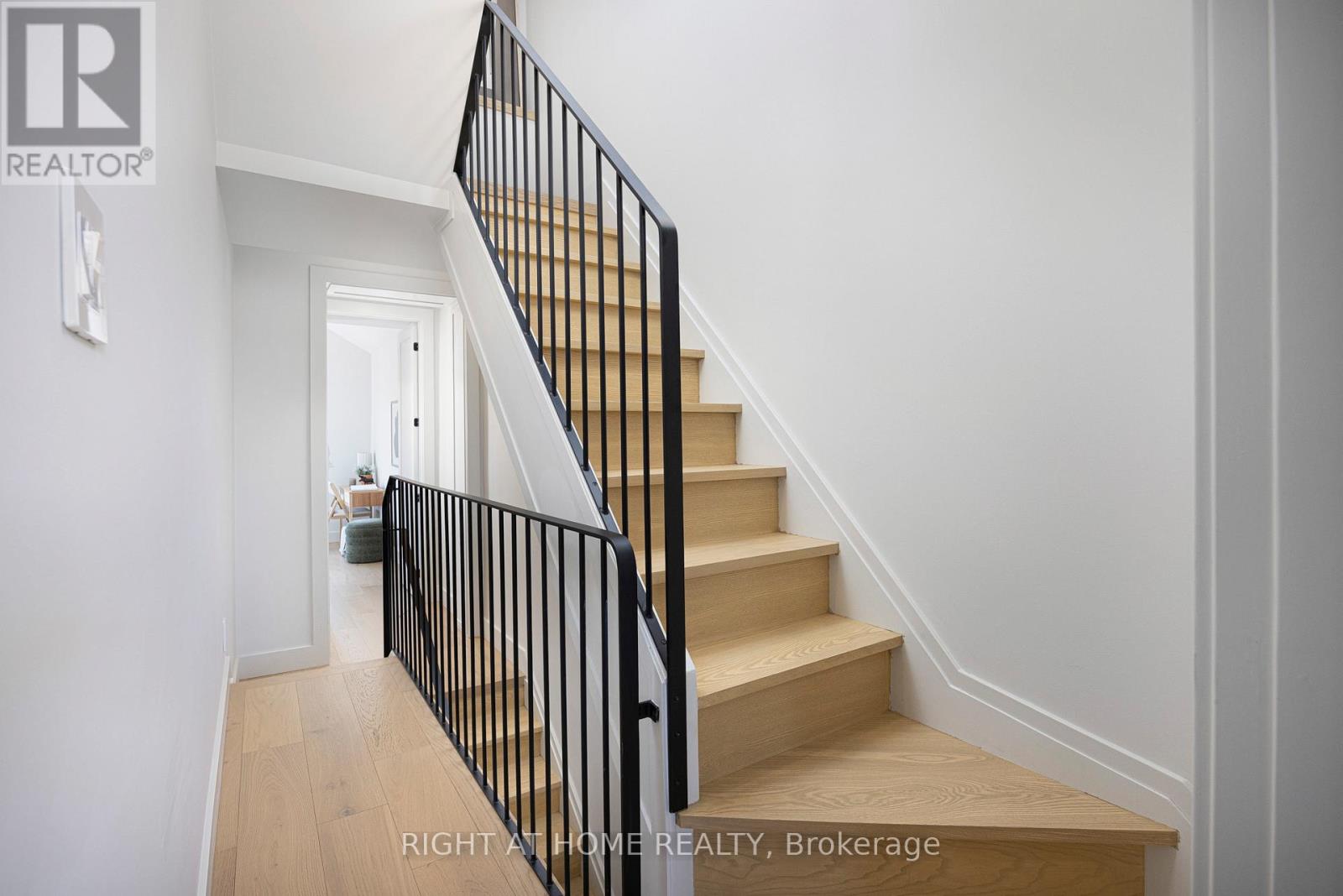 292 Borden Street, Toronto (University), Ontario  M5S 2N6 - Photo 30 - C12640816