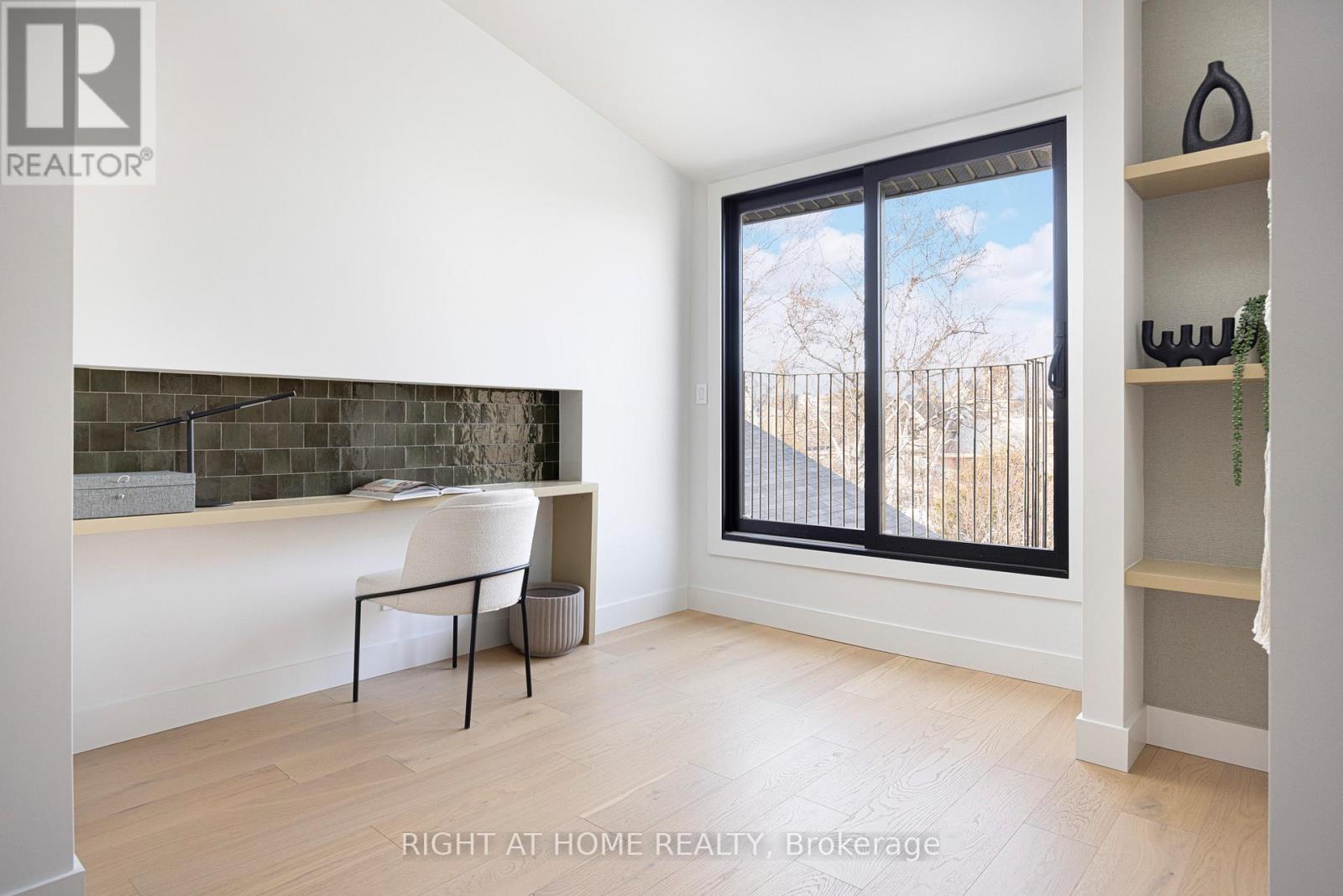 292 Borden Street, Toronto (University), Ontario  M5S 2N6 - Photo 35 - C12640816