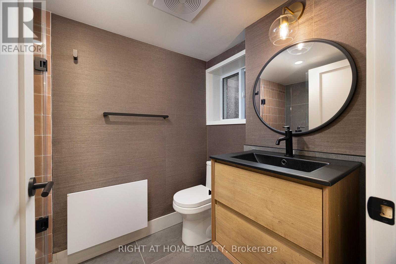 292 Borden Street, Toronto (University), Ontario  M5S 2N6 - Photo 41 - C12640816