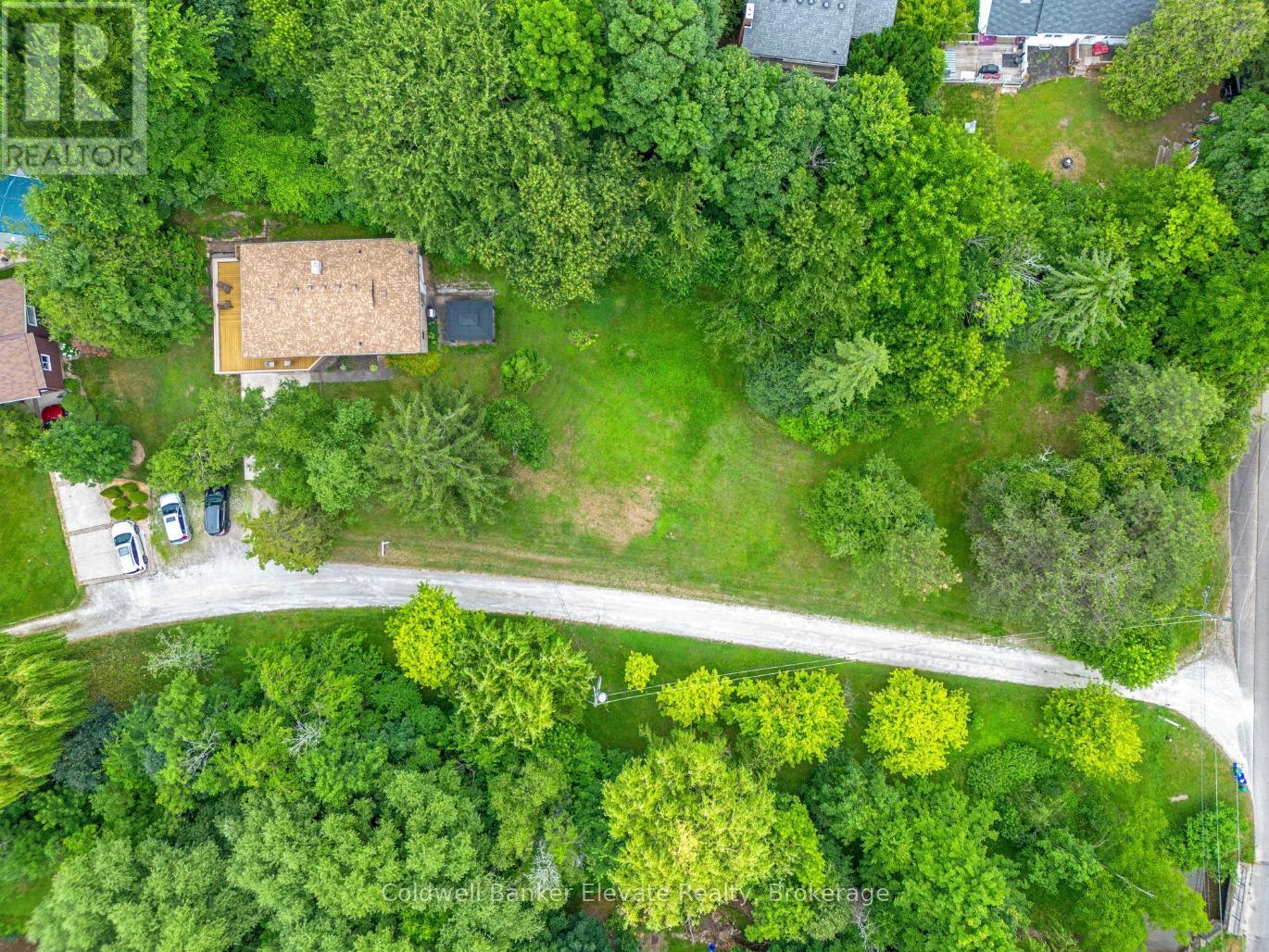 8 Ann Street, Halton Hills, Ontario  L7G 2V2 - Photo 37 - W12593910