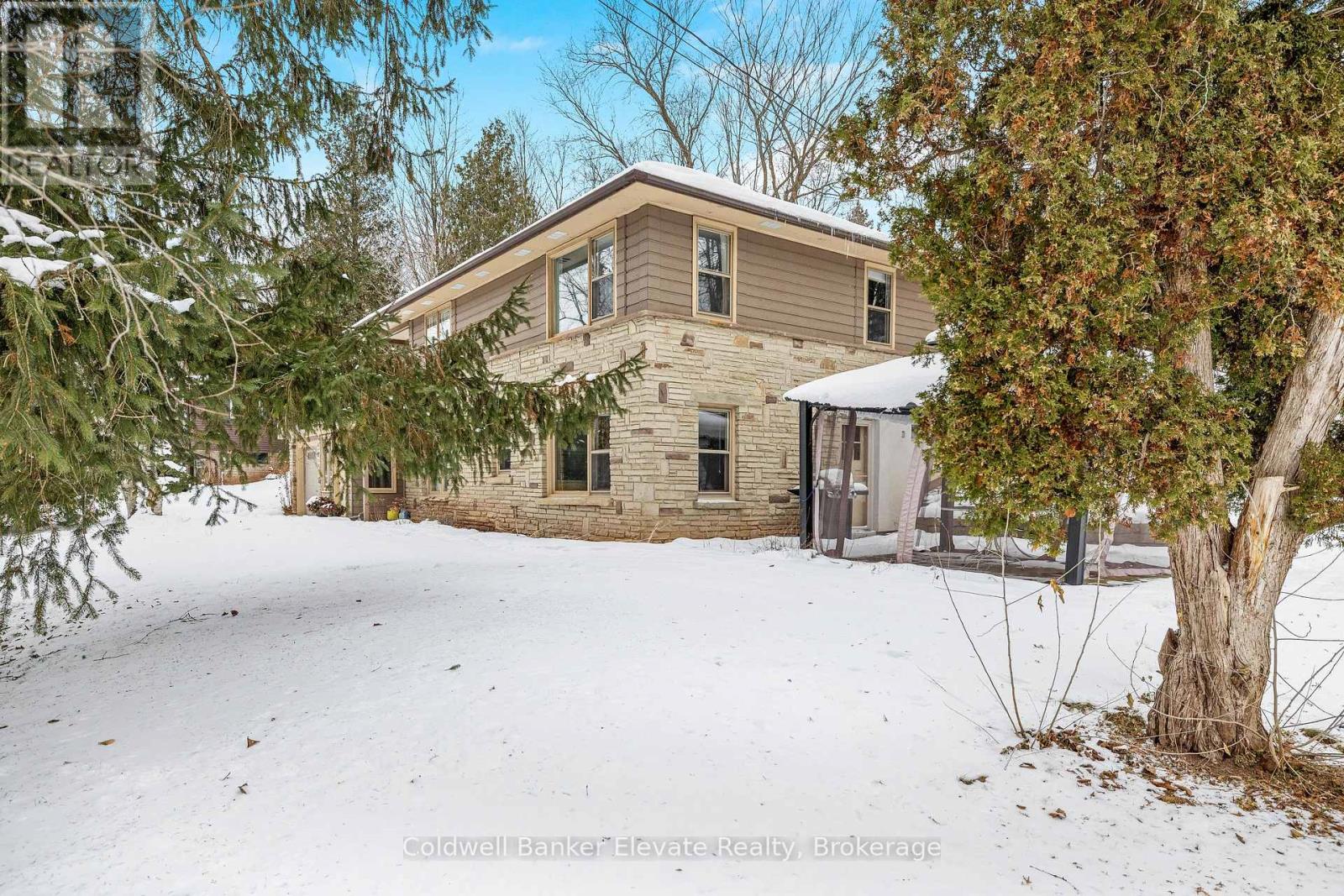 8 Ann Street, Halton Hills, Ontario  L7G 2V2 - Photo 48 - W12593910