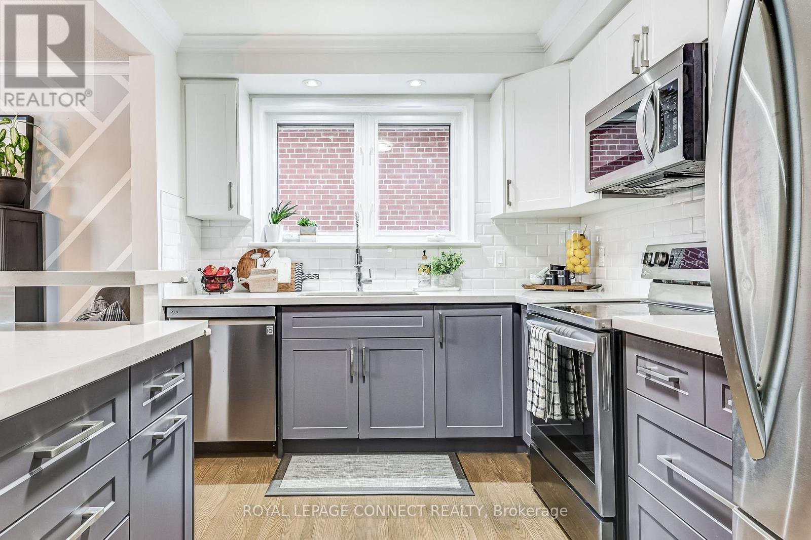 25 Rowatson Road, Toronto (Guildwood), Ontario  M1E 1K2 - Photo 9 - E12640792