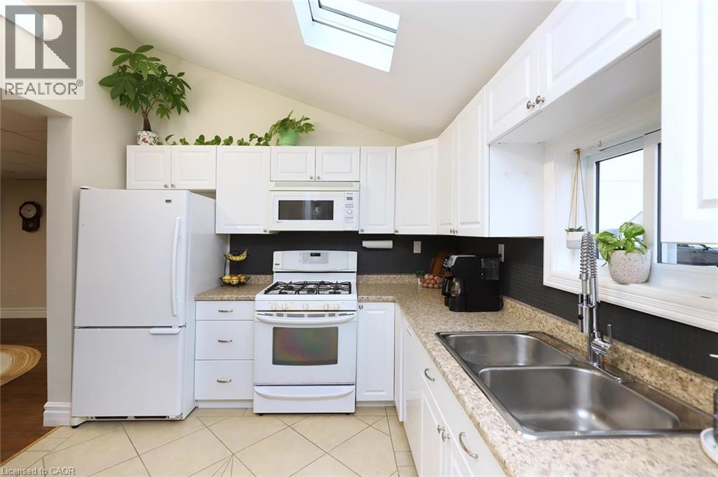 8190 Mud Street W, Grassie, Ontario  L0R 1M0 - Photo 23 - 40794440