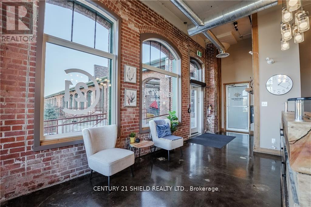 109 - 703 Cotton Mill Street, Cornwall, Ontario  K6H 0E7 - Photo 5 - X12640948