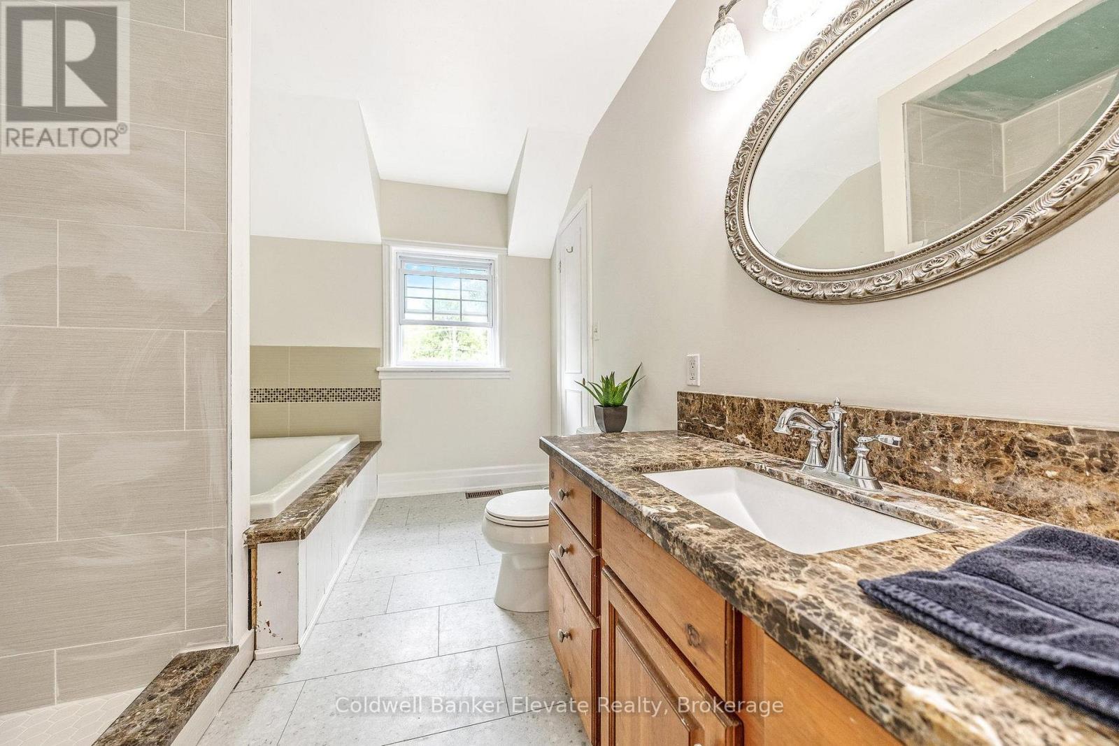 11425 Second Line Nassagaweya, Milton, Ontario  L0P 1B0 - Photo 26 - W12406224