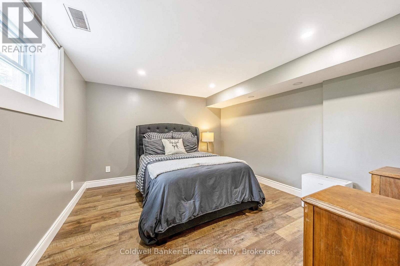 11425 Second Line Nassagaweya, Milton, Ontario  L0P 1B0 - Photo 34 - W12406224