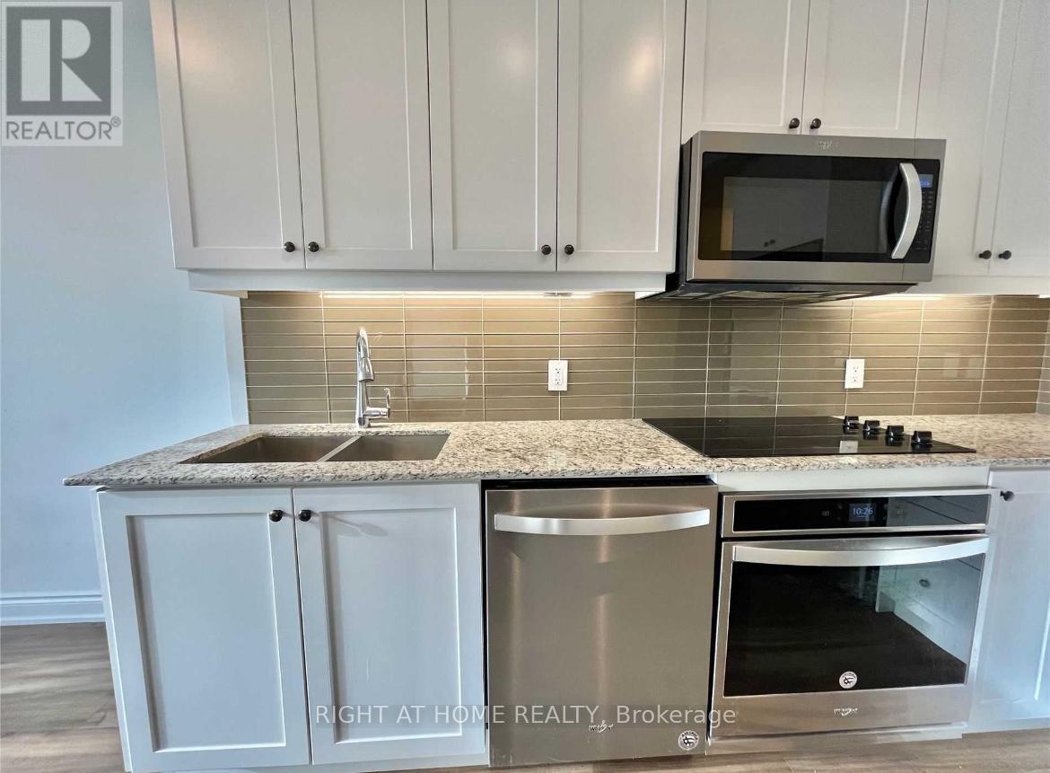 1005 - 9618 Yonge Street, Richmond Hill (North Richvale), Ontario  L4C 0X5 - Photo 7 - N12640786