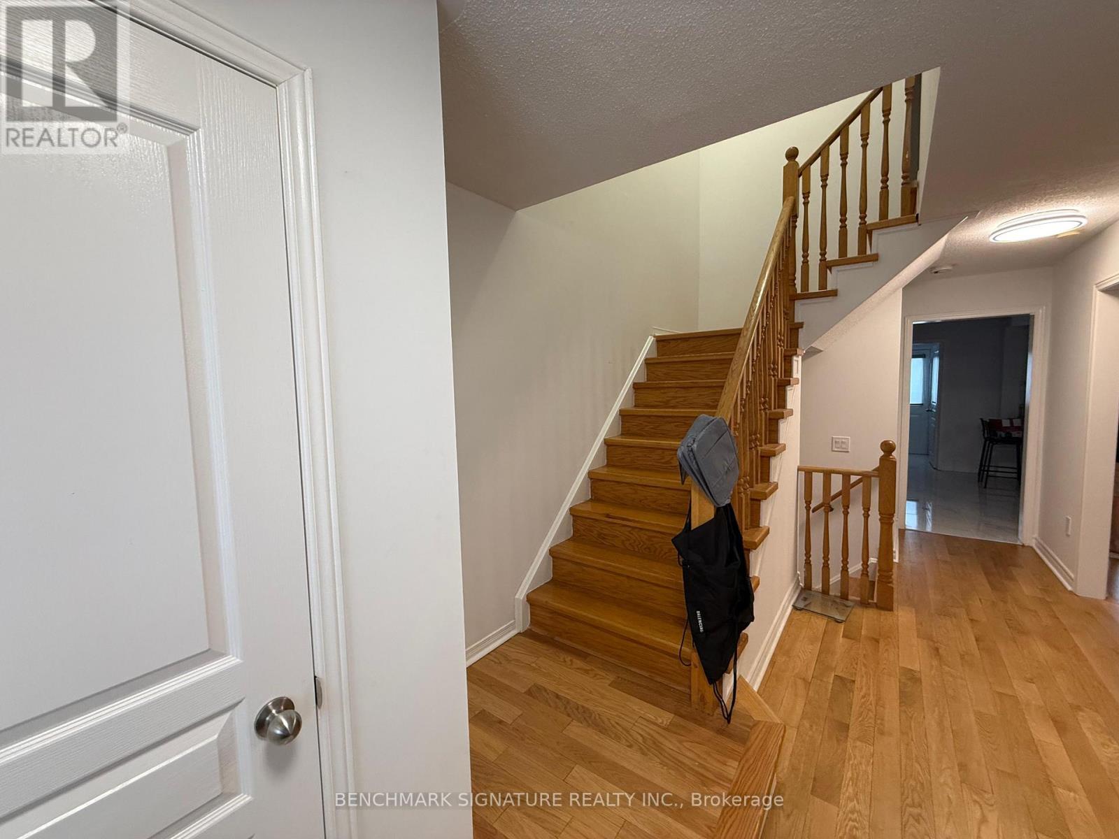 637 South Unionville Avenue, Markham (Village Green-South Unionville), Ontario  L3R 4W6 - Photo 15 - N12640812