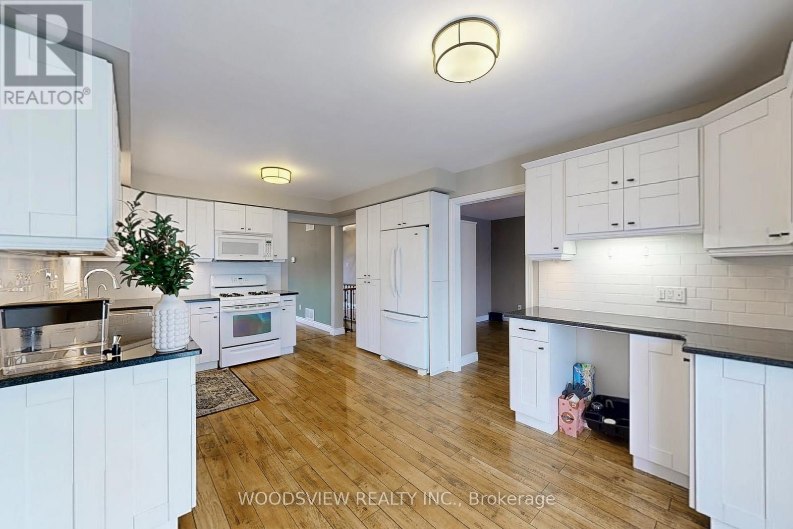 2 Charles Court, Barrie, Ontario  L4N 6S8 - Photo 15 - S12640784