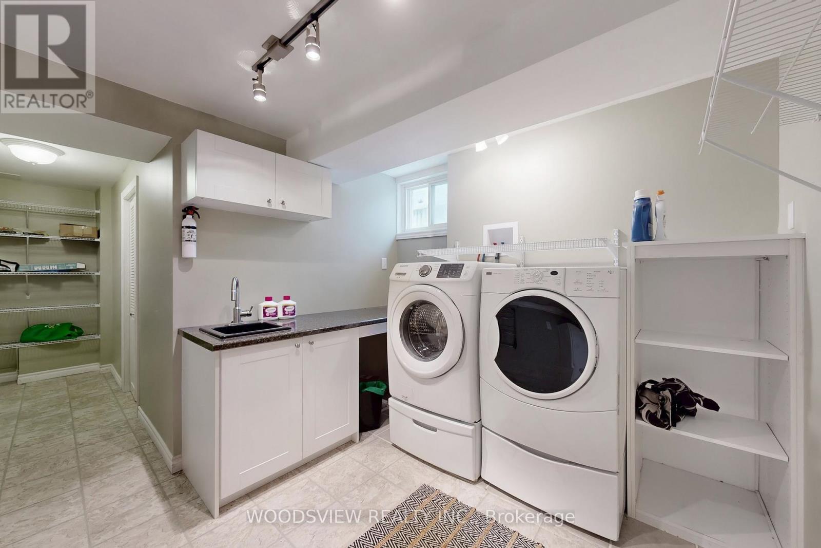 2 Charles Court, Barrie, Ontario  L4N 6S8 - Photo 35 - S12640784