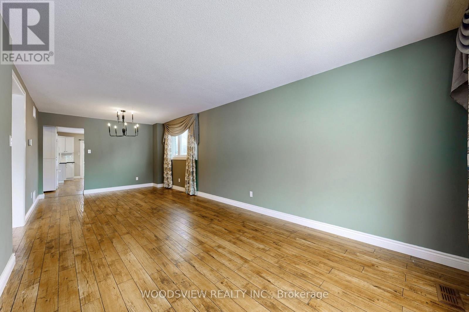 2 Charles Court, Barrie, Ontario  L4N 6S8 - Photo 6 - S12640784