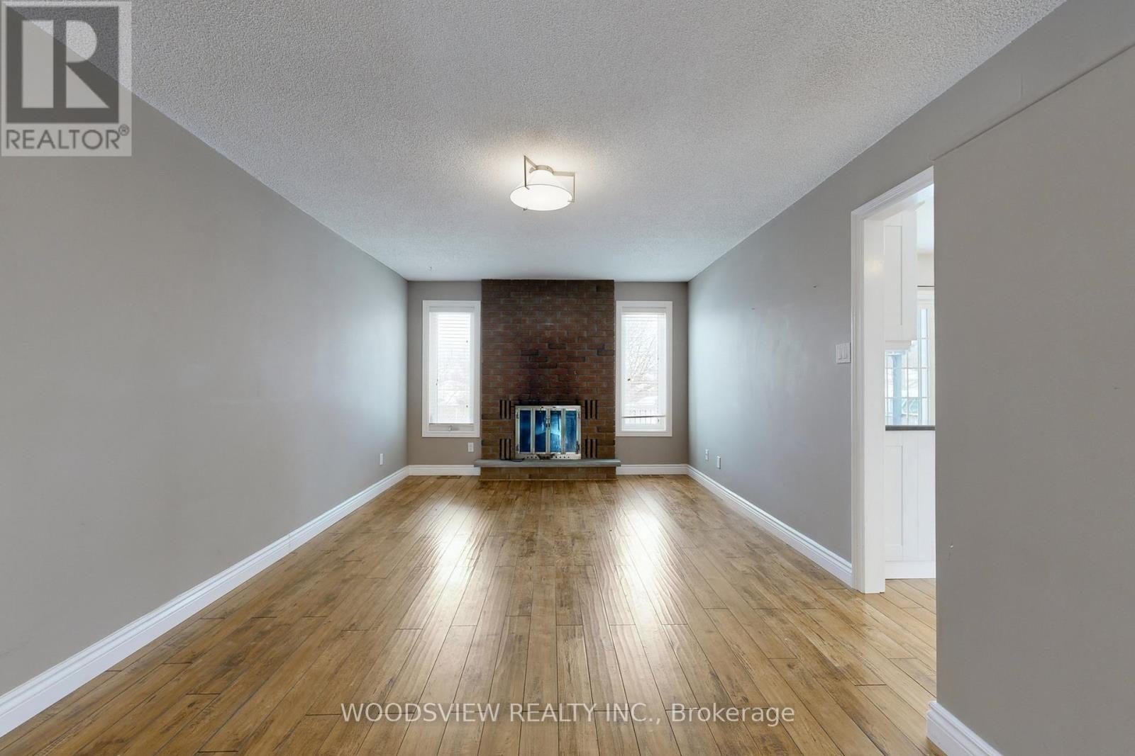 2 Charles Court, Barrie, Ontario  L4N 6S8 - Photo 9 - S12640784