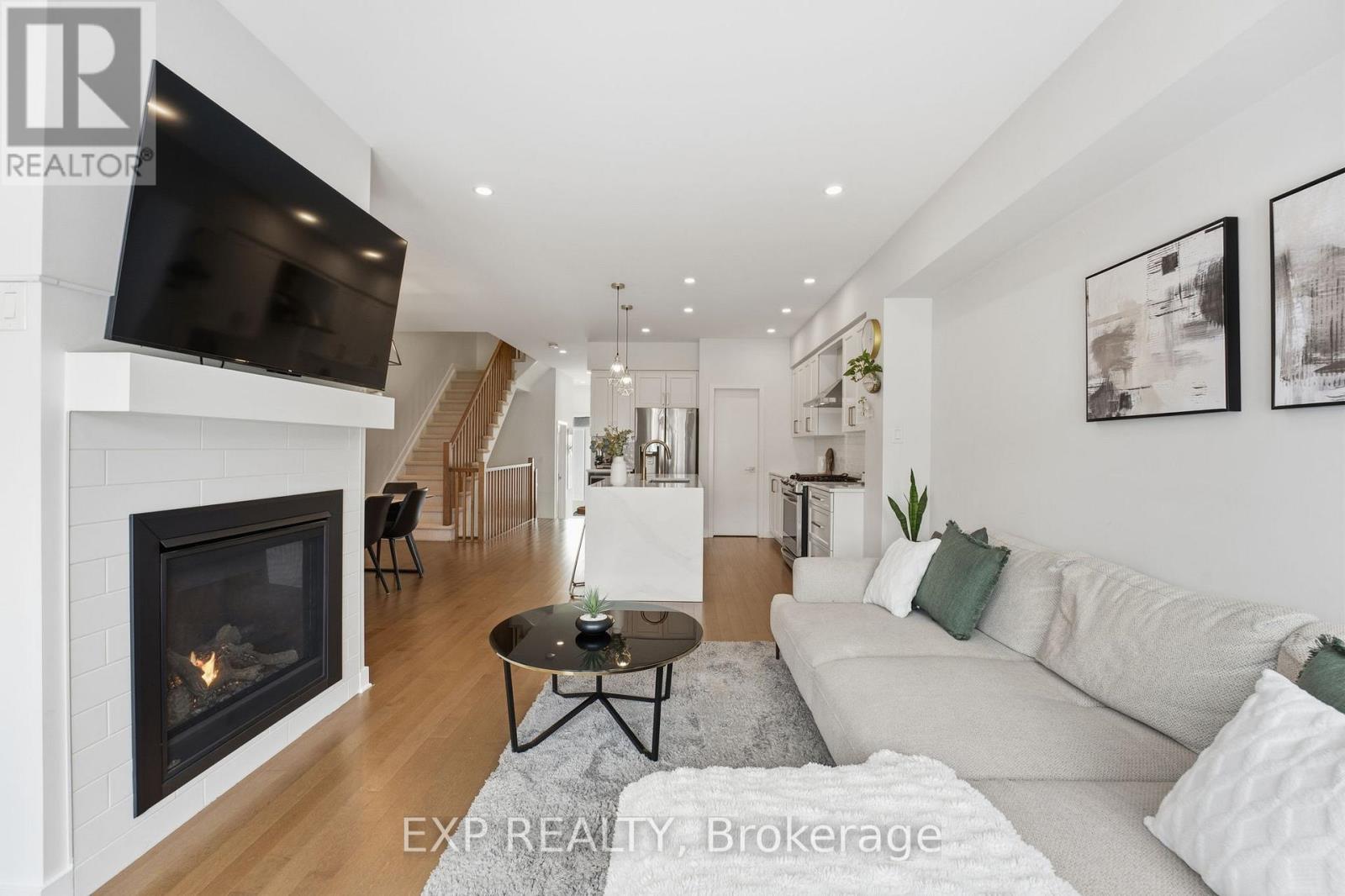 687 Capricorn Circle, Ottawa, Ontario  K4M 0J5 - Photo 19 - X12640856