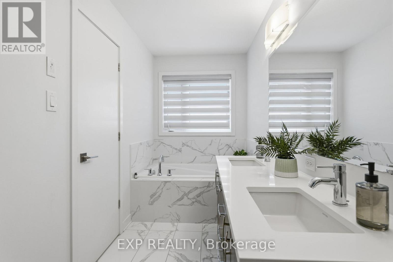 687 Capricorn Circle, Ottawa, Ontario  K4M 0J5 - Photo 27 - X12640856